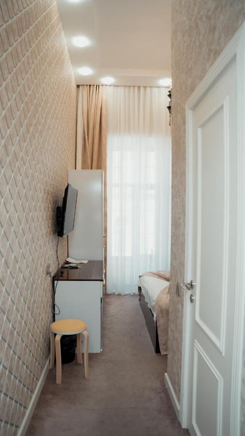 Dionis Baku Hotel Екстериор снимка