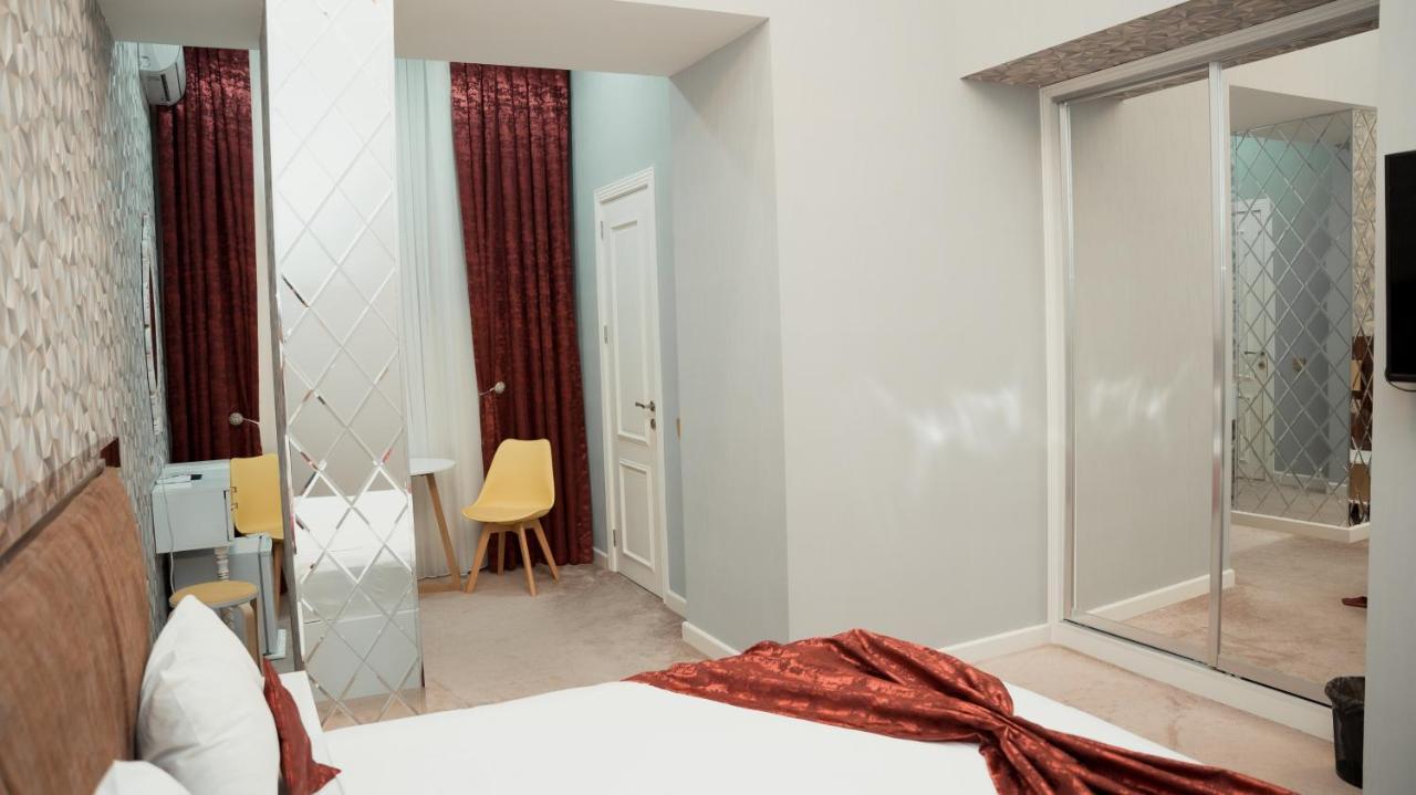 Dionis Baku Hotel Екстериор снимка