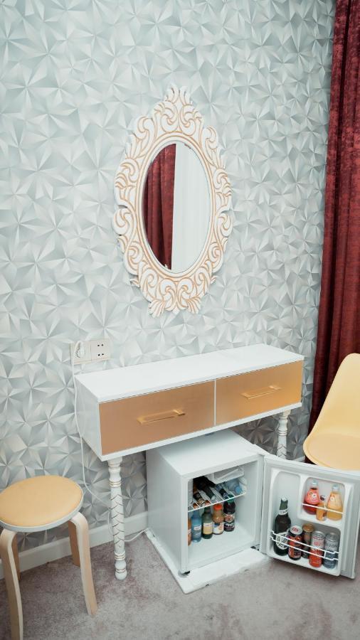 Dionis Baku Hotel Екстериор снимка