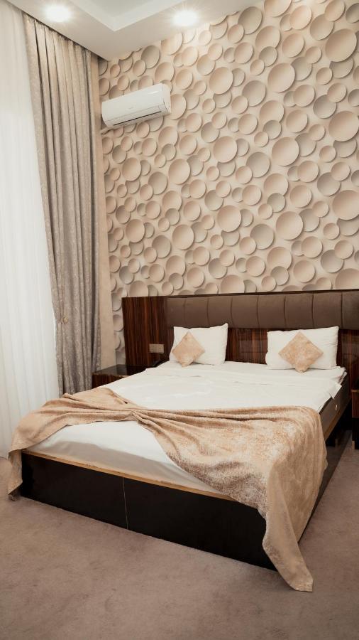Dionis Baku Hotel Екстериор снимка